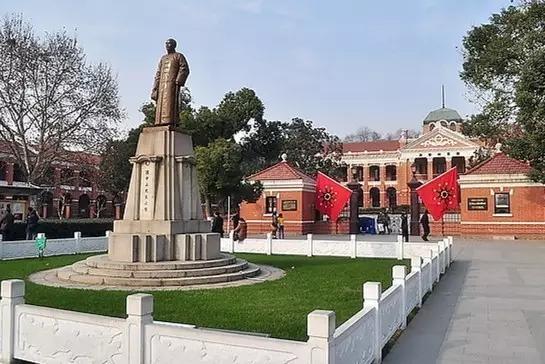 武汉旅游攻略最佳线路推荐一下,武汉沿地铁线有哪些好玩的地方