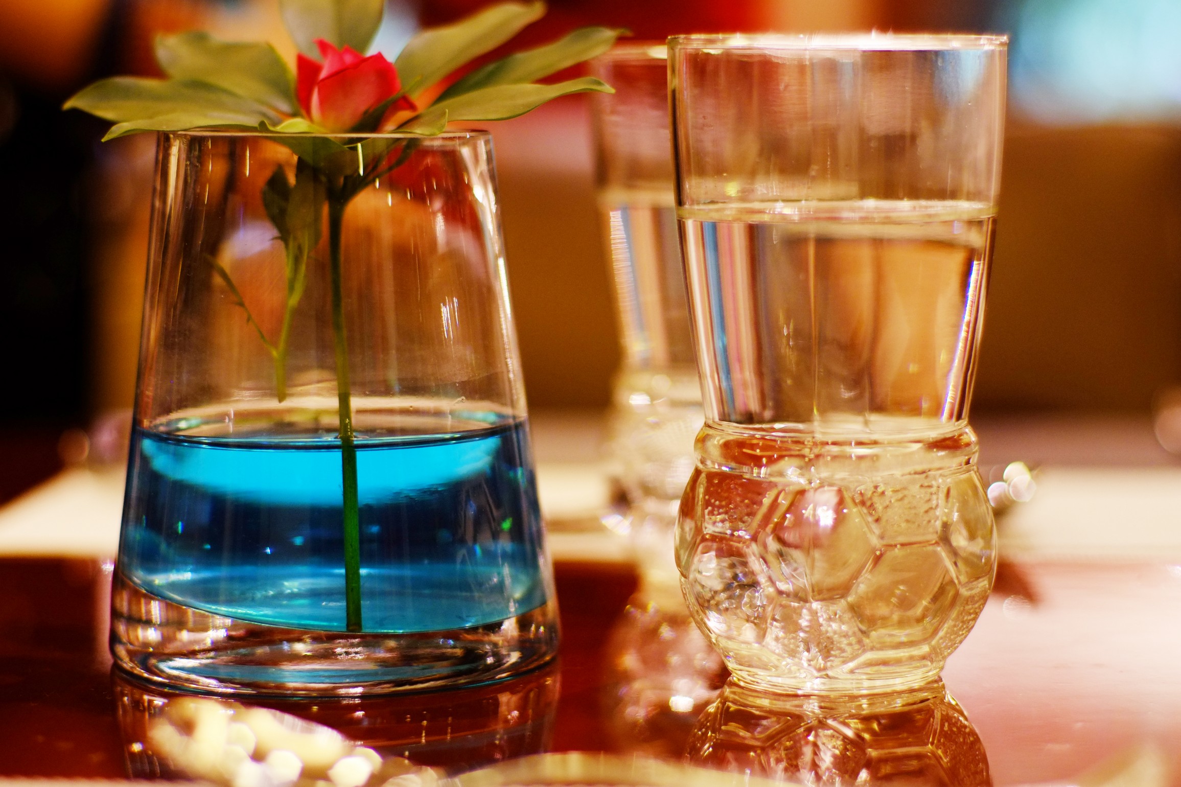 恒大足球餐厅,恒大金碧天下寻味清远餐厅