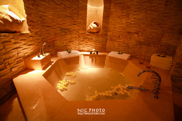 去三亚一定要住的豪华酒店,三亚万豪亚龙湾套餐