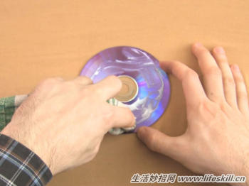 怎样修复光盘划痕,怎么修复划伤的光碟