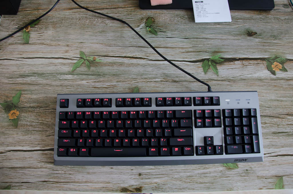 入门黑轴红轴机械键盘,机械键盘可能正在毁掉你的手腕
