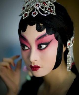 桃花眼是公认最漂亮的吗,桃花眼最迷人