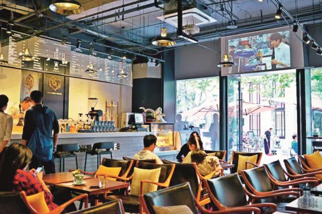 爱吃又爱跑的有福啦！叫上朋友一起边跑边聚~