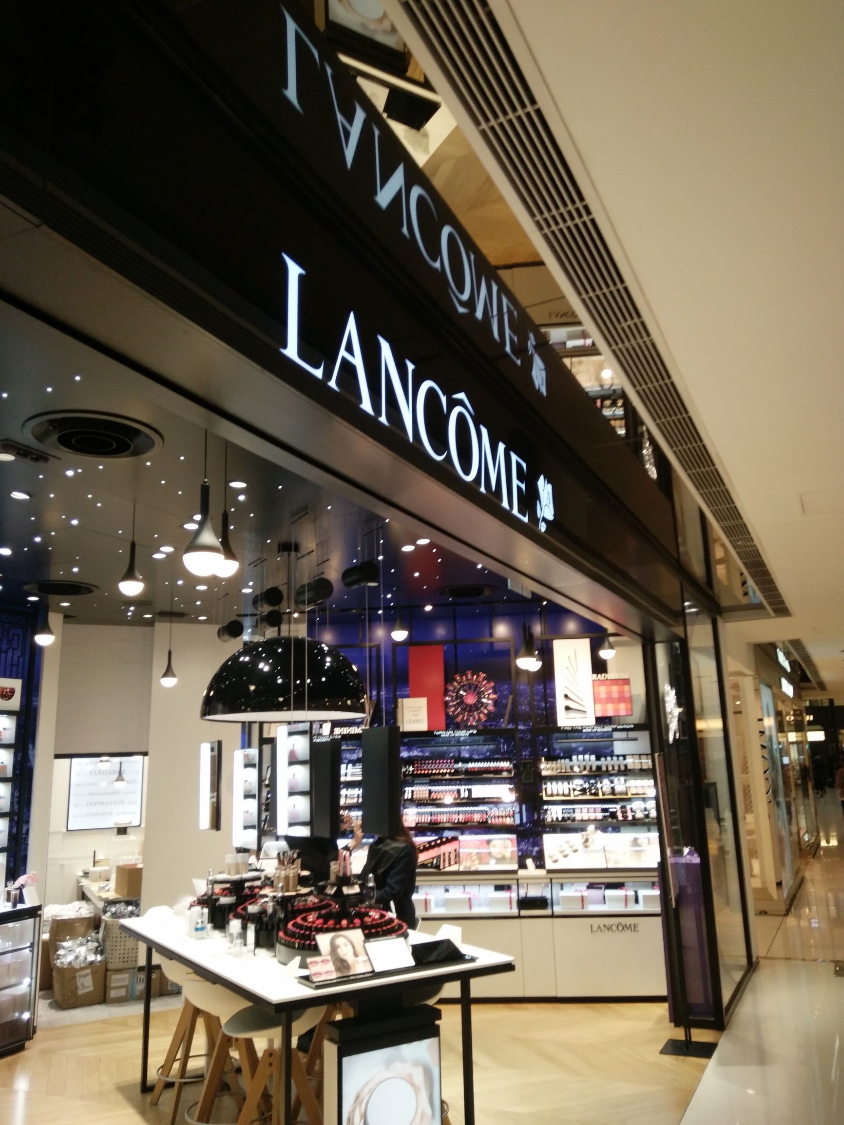 兰蔻专柜香港最新报价（3.8节实拍）