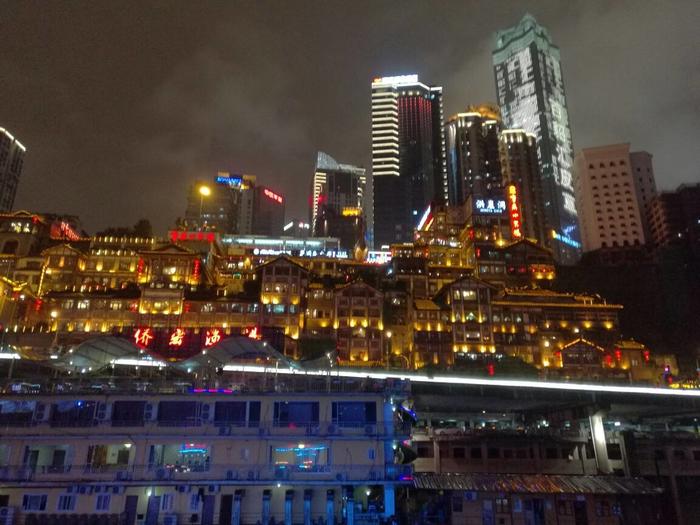 重庆去哪儿看夜景,重庆去哪里看夜景免费