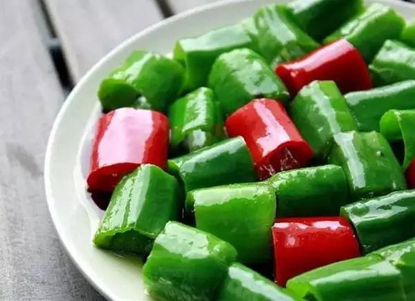 厨师碰上奇葩菜名,特级厨师找出10个网络菜名