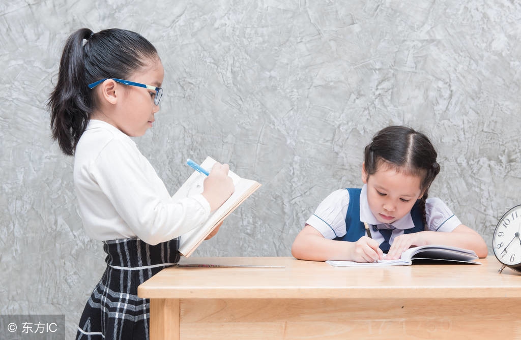 当老师走普通批还是公费师范生好,山东师范大学免费师范生分数线