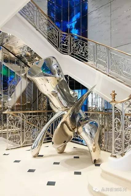 dior在国外的品牌发展趋势,全球最大的dior门店