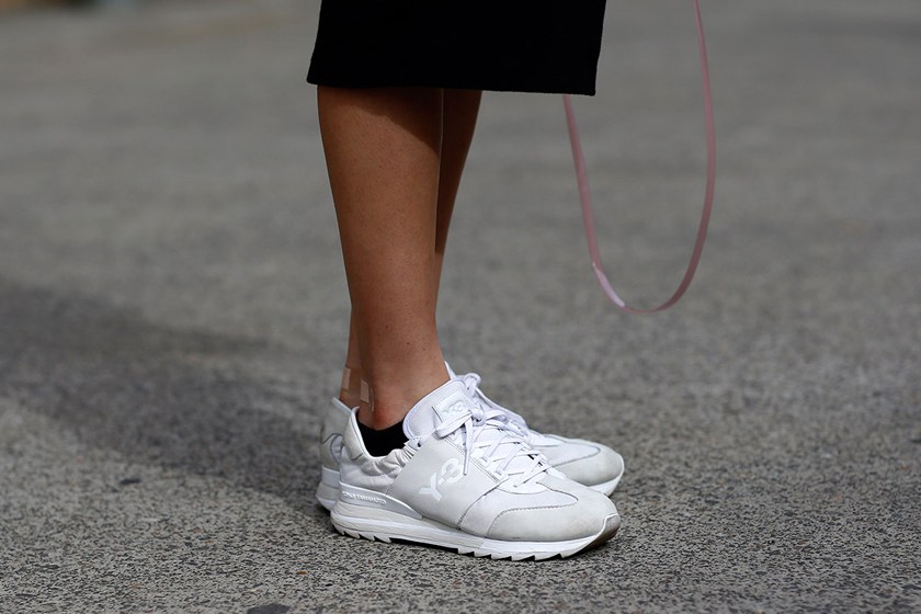 澳大利亚时装展场外街拍：时尚达人力捧的12对波鞋！