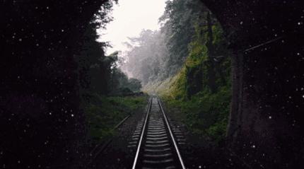 天了噜,他们的新MV这么会玩,原来玩摇滚的脑洞也很大