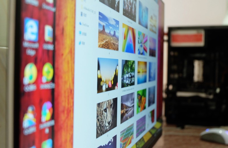 无频闪24寸显示器推荐,低蓝光不闪屏专业显示器