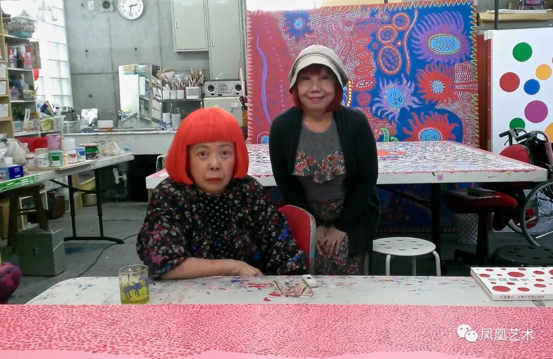 凤凰艺术｜陆蓉之：女神草间弥生，刚刚跨入89岁生日