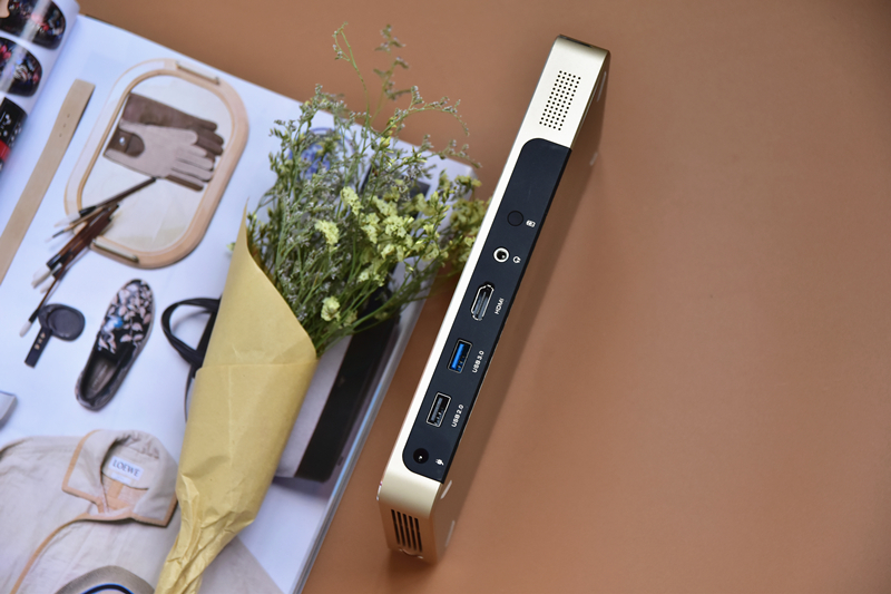 极米z4爵色怎么样,极米z4测评视频