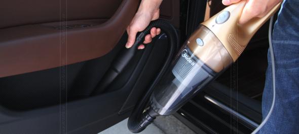 内饰科技感十足配置更丰富,颜值拉风内饰科技感十足