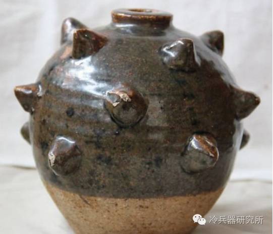 铁蒺藜:永不过时的防御性*器武**