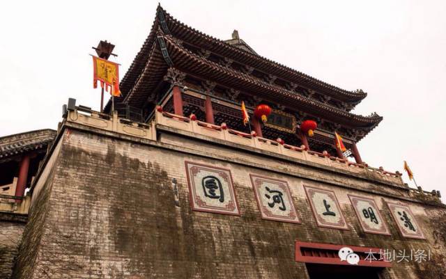 这个县城了不得,不仅拥有民间故宫,还有东方好莱坞!