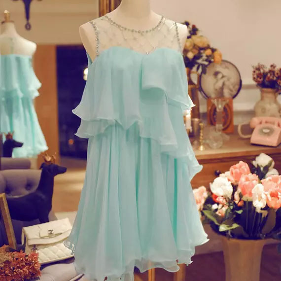 轻薄凉快夏季连衣裙,热天凉快连衣裙新款