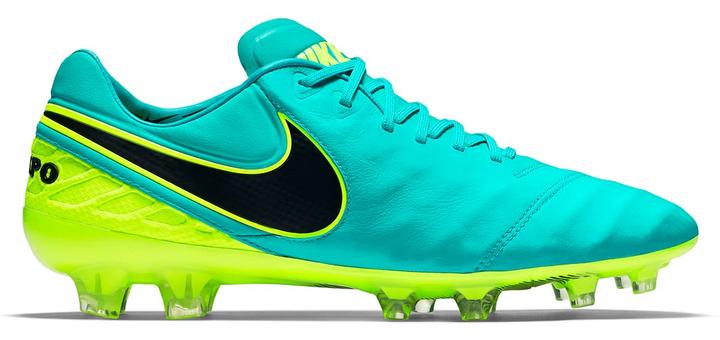 今年欧洲杯指定球鞋排名,欧冠决赛上脚球鞋