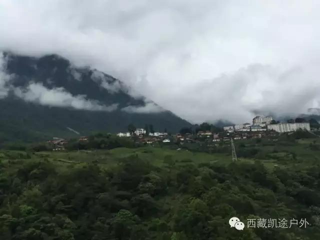 墨脱徒步攻略,墨脱雪山到热带雨林