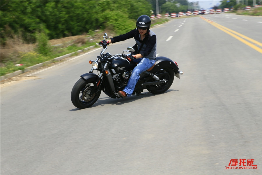 indianscout摩托车,印第安侦察兵入门巡航摩托车