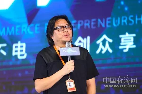 柯、松:明天你俩是否会想起,昨天曾吹的牛皮