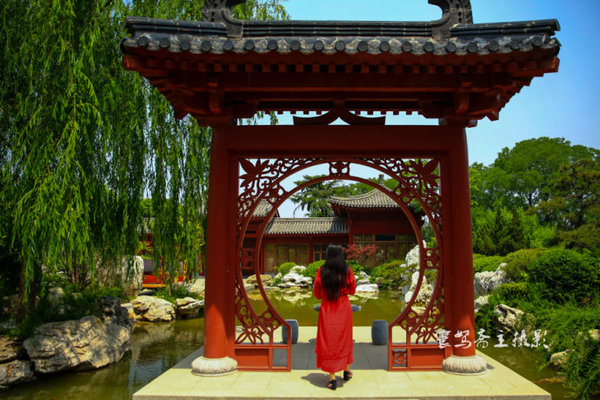 在酒店体验下厨的感受,在温泉池享受视觉与味觉双重盛宴