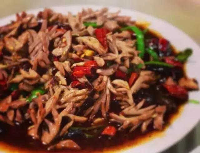 对不起，在重庆做一枚吃货点儿都不幸福！