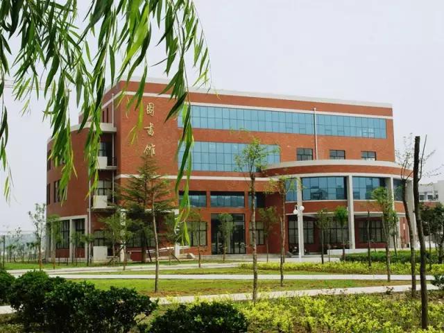 济源一中绿色学校,济源学府