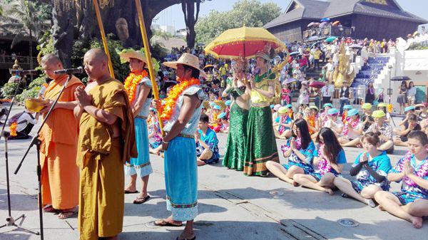 锦绣中华泼水节，一不小心踏遍了整个中国