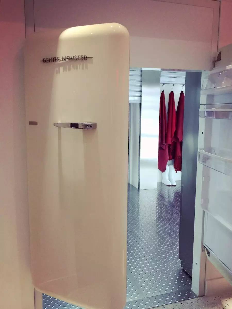 有没有必要买100多块的墨镜,为什么不能买便宜的墨镜