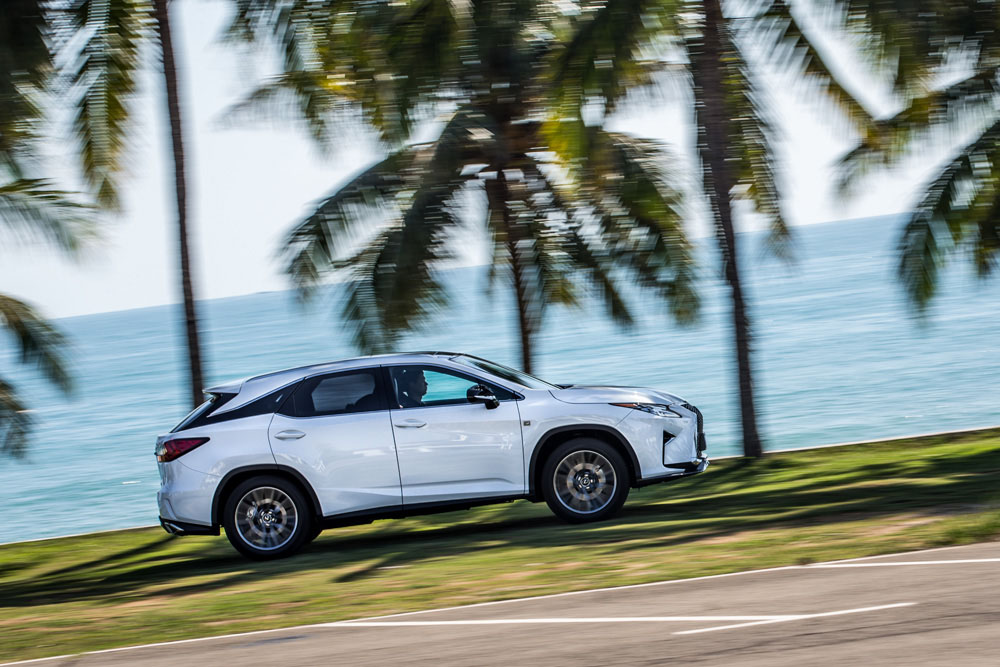 2016款雷克萨斯rx200t评测,试驾雷克萨斯rx2.4t发动机