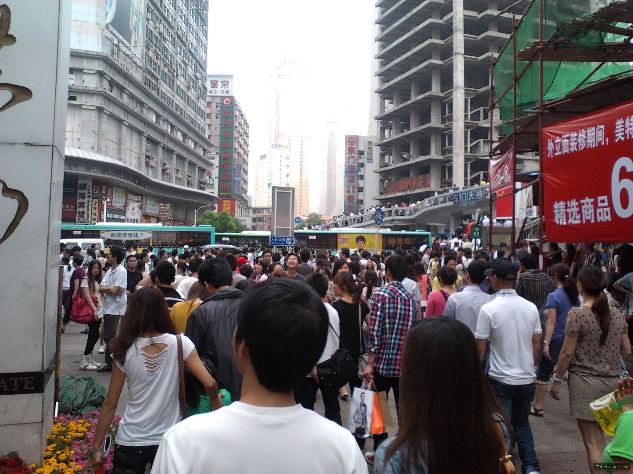 在男生眼中和在女生眼中截然不同,深圳东门和华南城