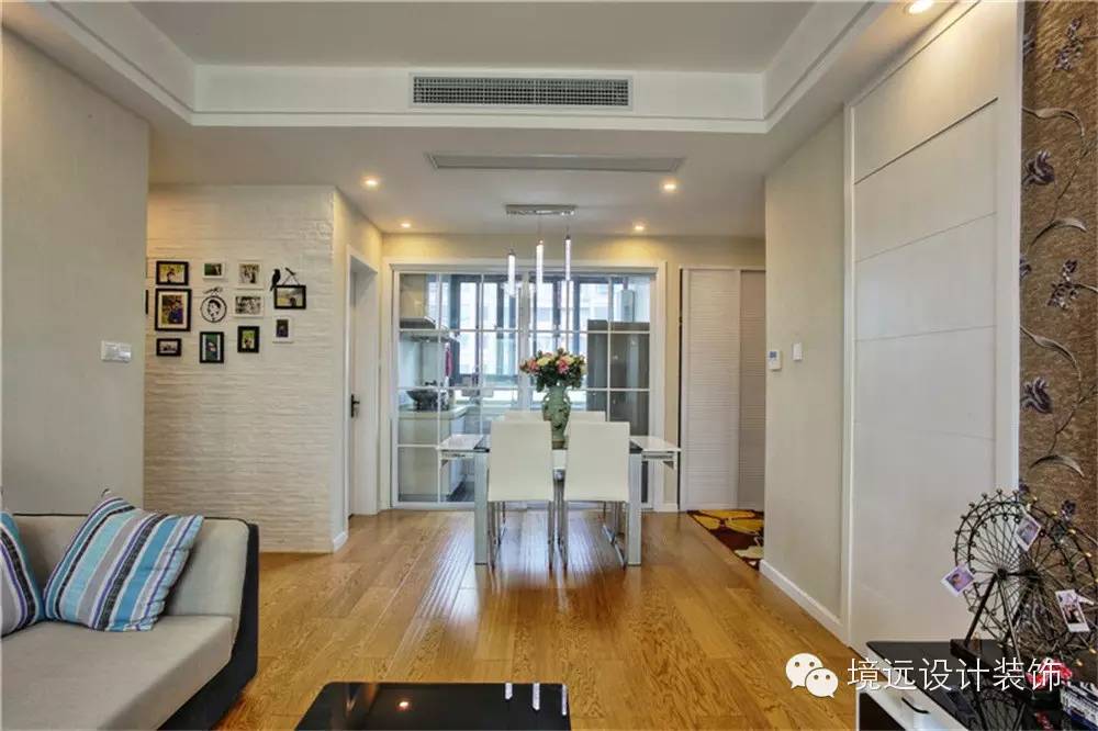 作品赏析:简单地手法,现代的气息——汤臣豪园