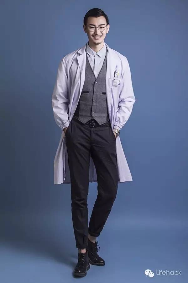 越长越丑的男生怎么变帅,又黑又丑的男生怎么逆袭