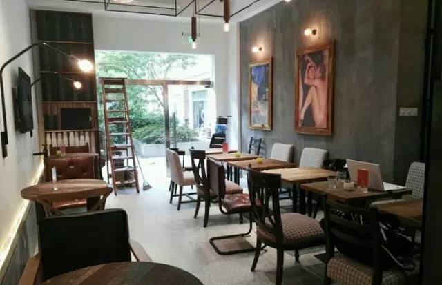 大学路网红打卡店,大学路网红打卡咖啡馆