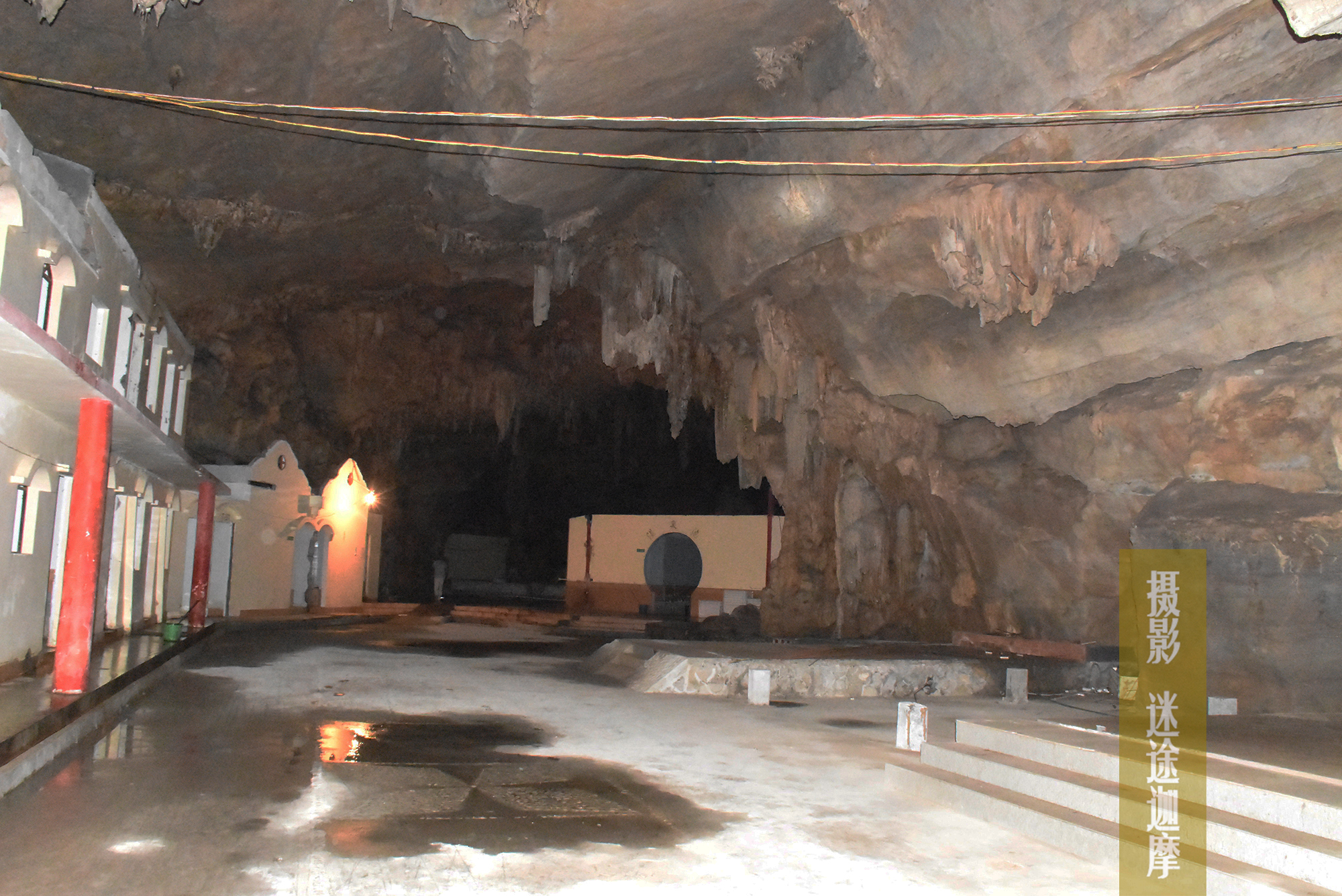 宜昌长阳古洞,宜昌长阳绝壁古洞古城堡