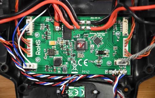 昊翔—英特尔拔不起的苗观中国退化的电子制造业