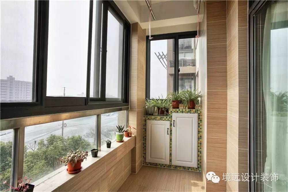 作品赏析:简单地手法,现代的气息——汤臣豪园