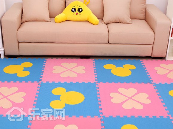 地垫都是土怎么清洗,塑料地垫怎样清理干净