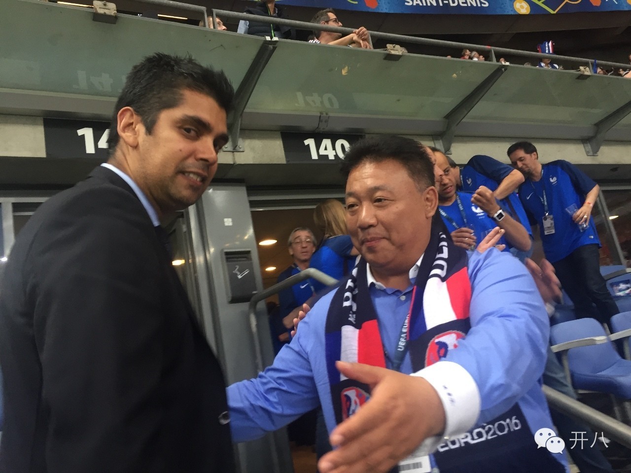 第一视频张力军现身欧洲杯揭幕战，这也是布局体育业的节奏啊！