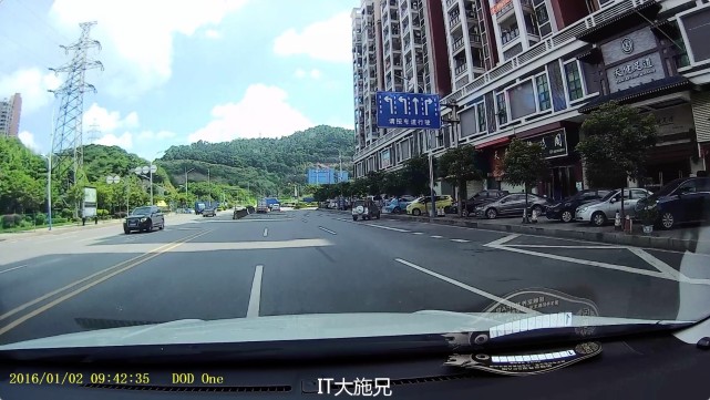 dod行车记录仪推荐测评,简单易操作行车记录仪