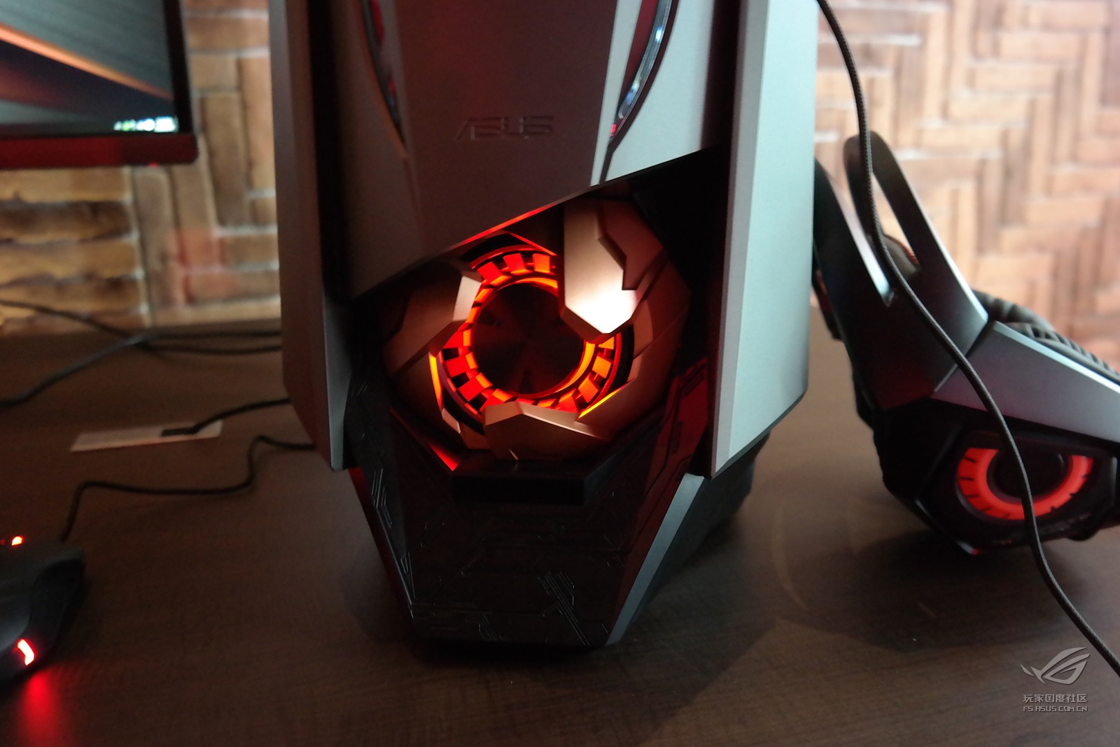 rog败家国度外设,rog败家之眼华硕主机