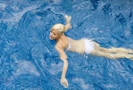 天气热了去游泳！别急，先看完这些先！