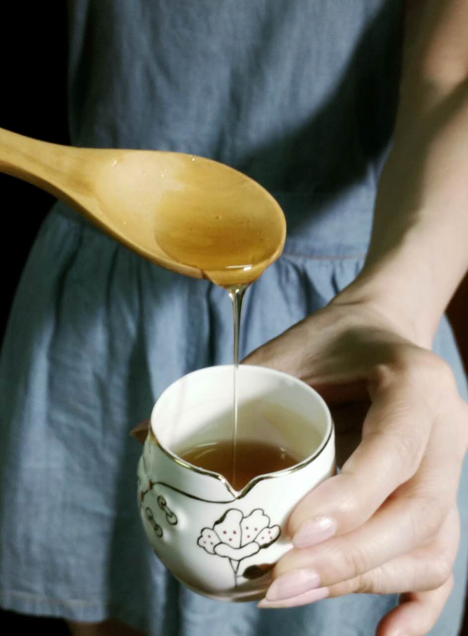 同酿百花为甘露，为何只有它“被授”蜂蜜中的“贵族爵”？