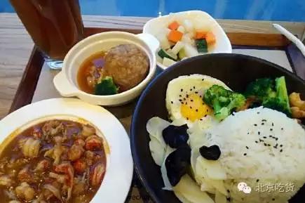 好喜欢这个妹纸，居然整理了一份北京网红美食集合！那么良心的美