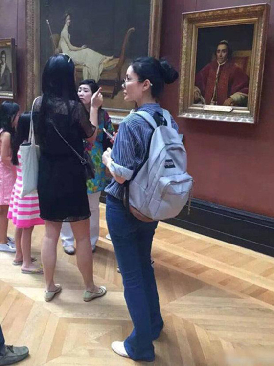 杨幂小糯米买包包,杨幂宋佳