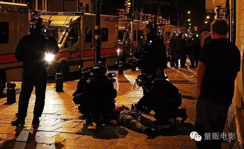 英国足球流氓被俄罗斯打,英国足球流氓被俄罗斯揍