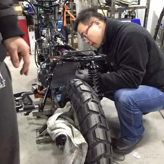 鑫源400复古摩托车改装案例,鑫源摩托复古改装