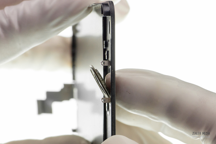 拆iphone5c教程,苹果5c换后壳