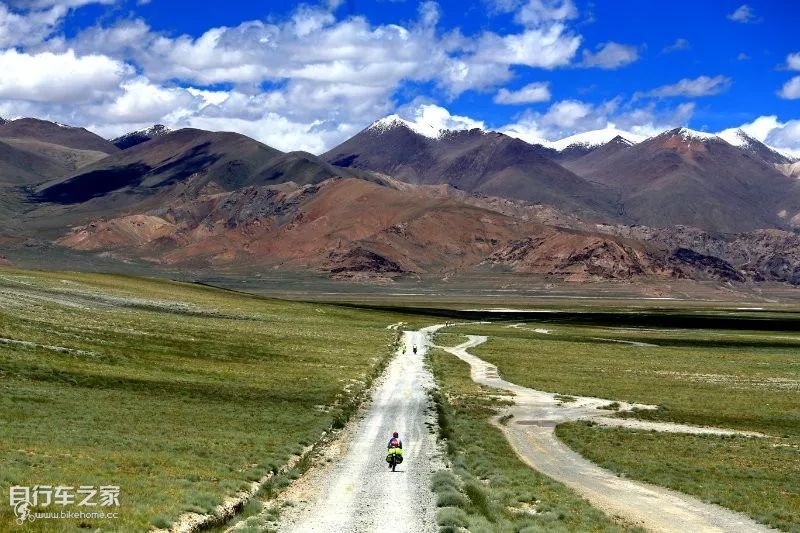 想出去玩不知道怎么做攻略怎么办,没钱又想玩的实用法子